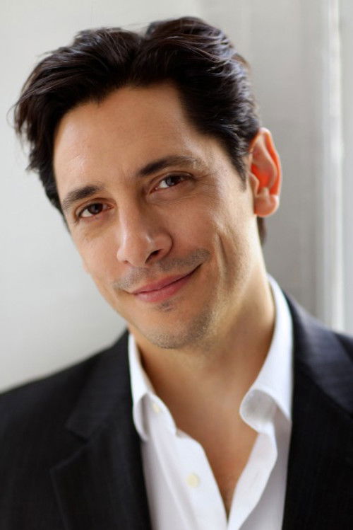 Ariel Shafir as Ephraim