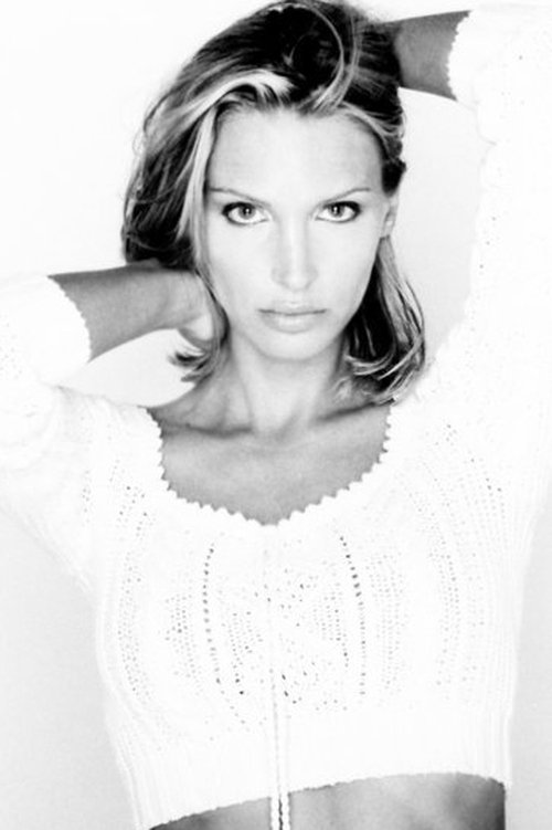 Renee Reilly as Narrator (voice)