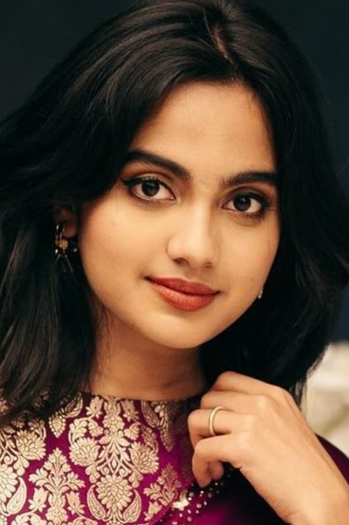 Devika Sanjay as Aparna 'Appu'
