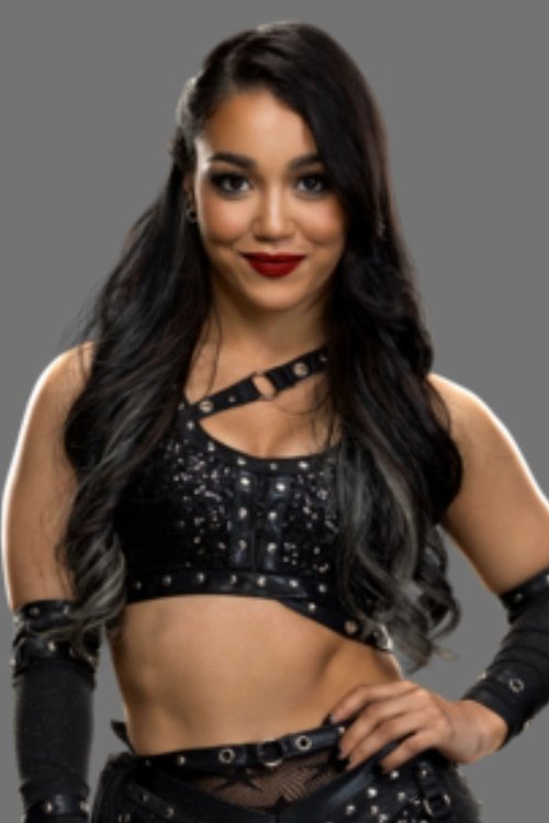 Carla Gonzalez as Roxanne Perez