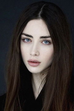 Diana Shpak as Marina Shimadina