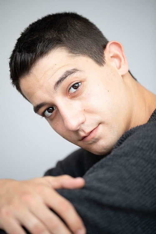 תום אמסלם as עילי