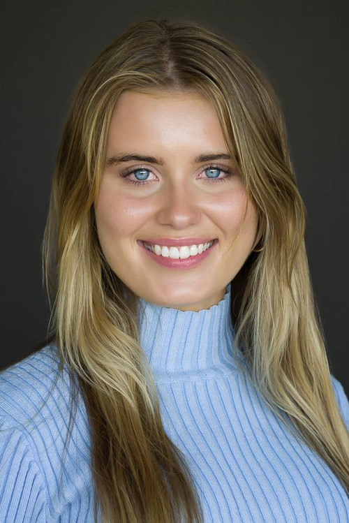 Zarlia Chisholm as Belle Miller