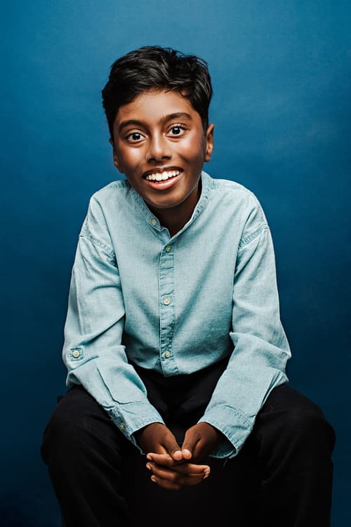 Nylan Parthipan as Carl