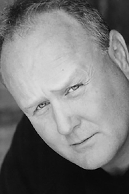 Blue Deckert as Elray Phelps