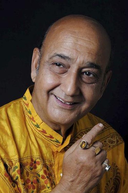 Bibhu Bhattacharya as Lalmohan Ganguly