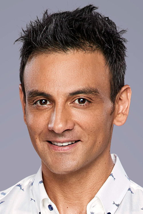 Gonzalo Ramírez as Self - Host