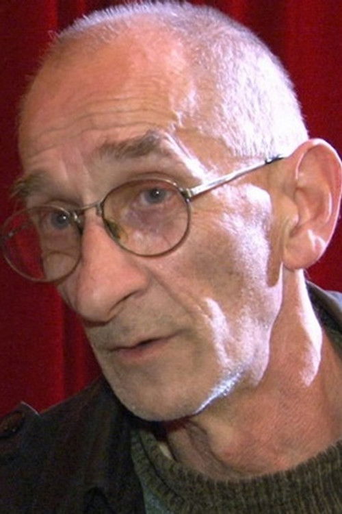 György Hunyadkürti as Pucus