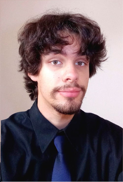 Hugo Martins as Narrateur