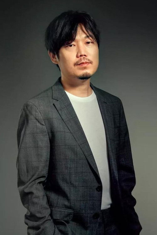 Lei Xu as Decoration Leader