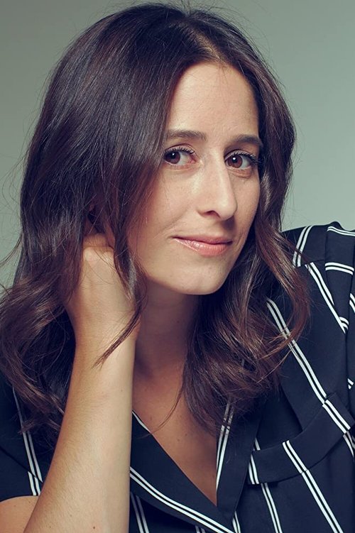 Breanna Wing as Elizabeth