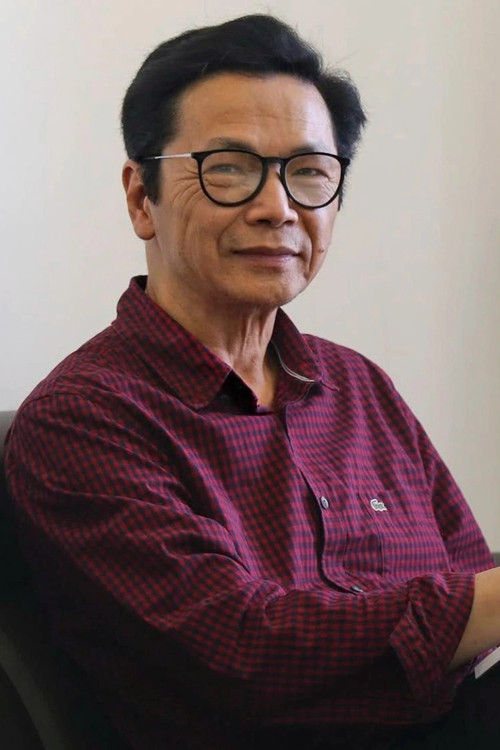 Trung Anh as Tùy tướng họ Hoàng (voice)