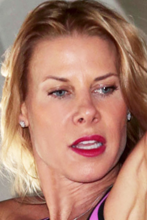 Karen Reichardt as Lolita