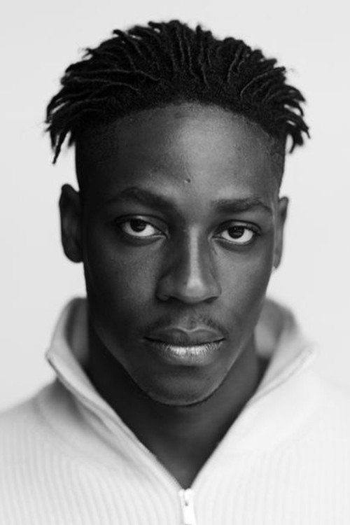 Ben Andrews Rumler as Salomon Touré