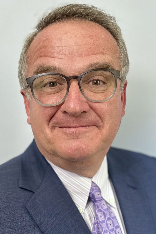 Wayne Thomas Yorke as Loffo