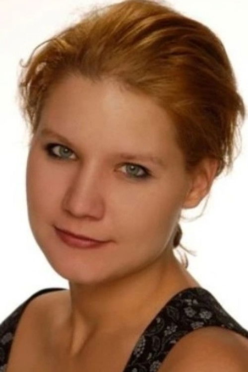 Olga Kovács as Magdi