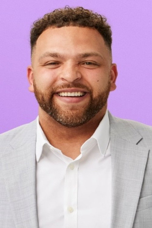 Devonta Anderson as Self - Contestant