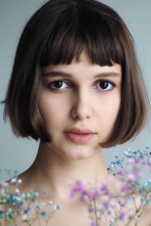 Vladi Pankova as girl