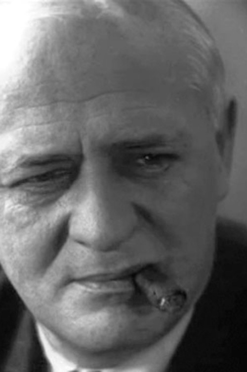 Boris Svetlov as Ludwig Peshke