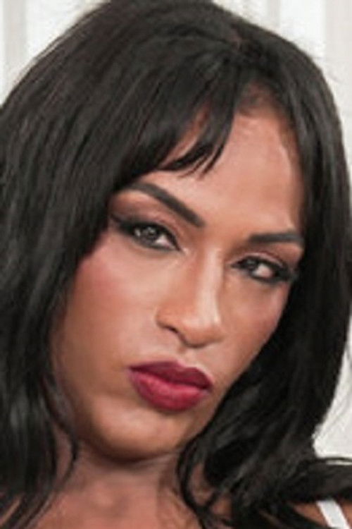 Julia Maglione profile photo