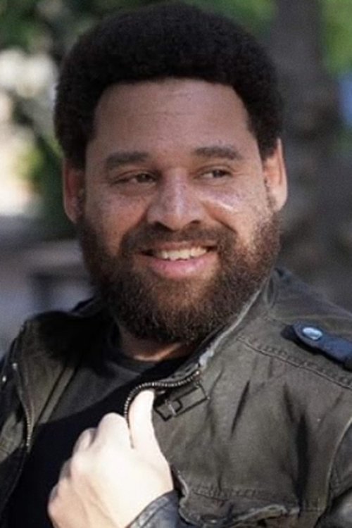 Narayana Cabral as Security Guard