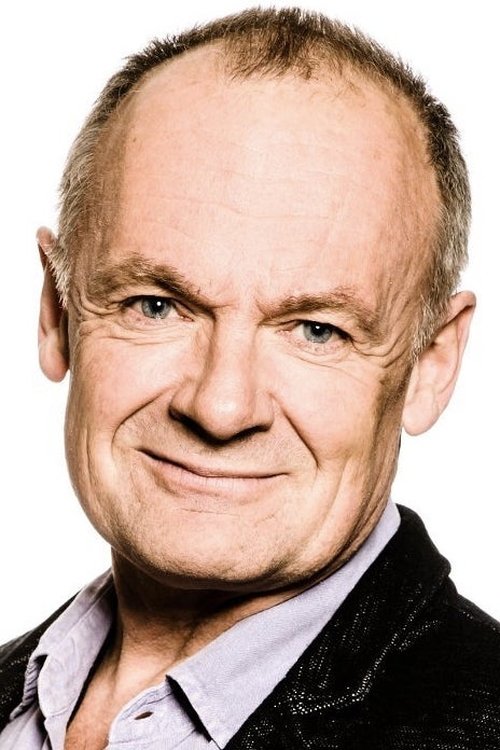 Per Christian Ellefsen as Elling