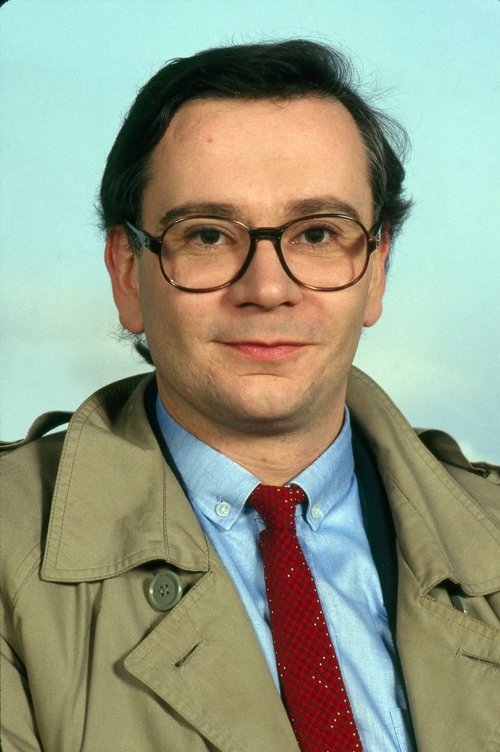 Marcel Philippot as Victor