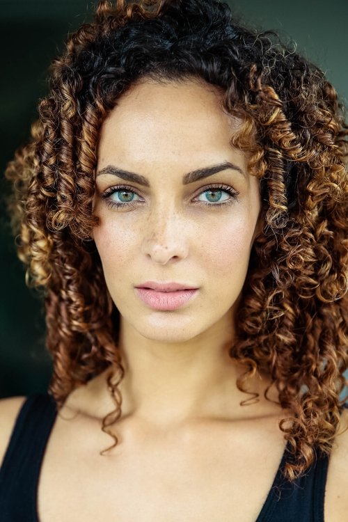 Melodie Casta as Amal