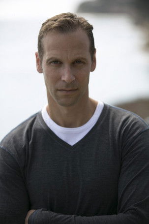 Gregg Hurwitz as 