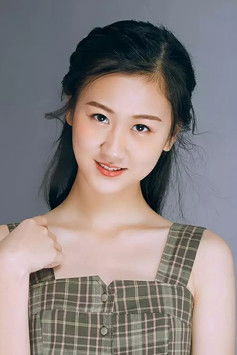 Wu Xiao Di as High school student