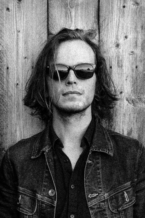 Julien Carton as Self - Claviers/Chœurs