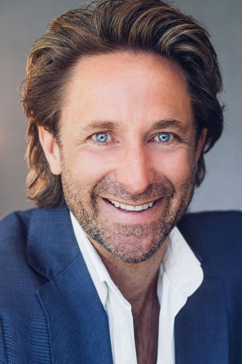 Aaron Ward as Hippie #2