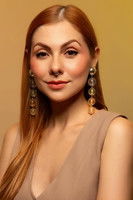 Amanda Döring as Camila