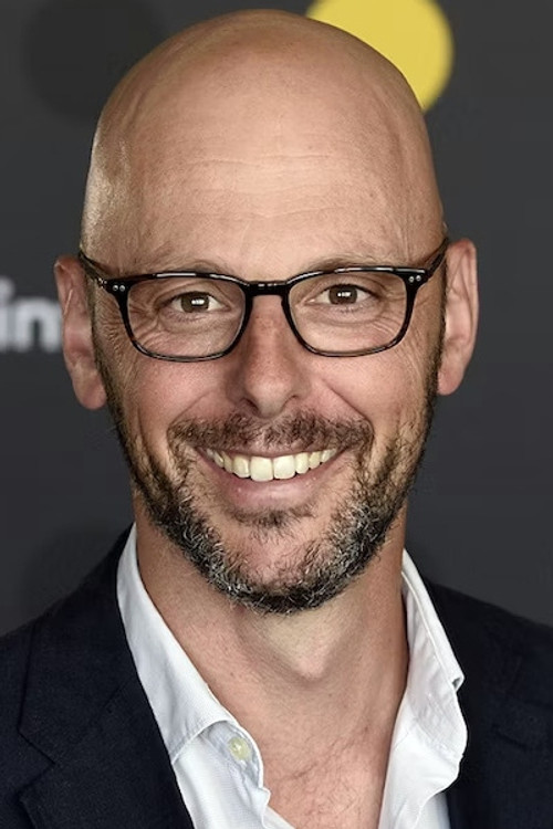 Thomas Snégaroff as Self - Host