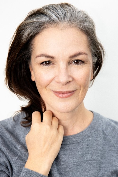 Sonia Vigneault as Hélèna Beauchamp