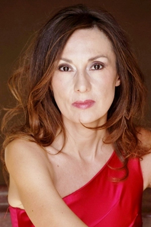 Simona Caparrini as Attrice teatrale