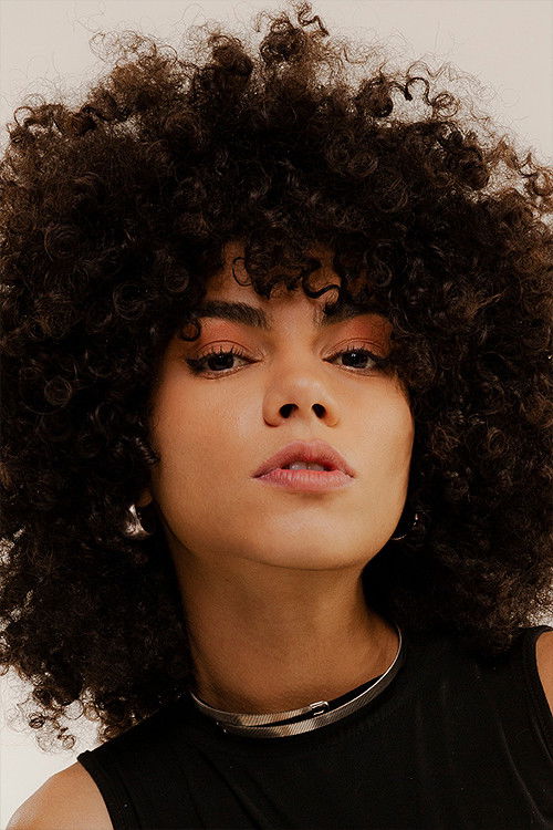 Samantha Jones as Grauninha