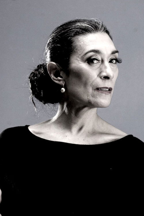 Eva Bianco as Curaca