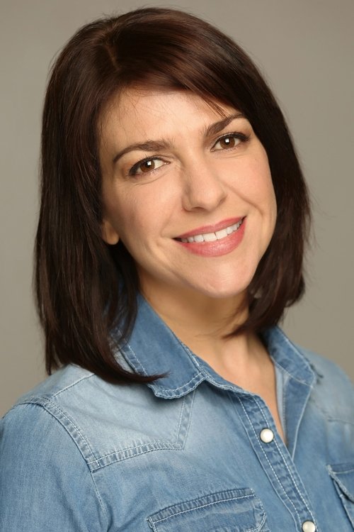 Mamen Camacho as Inés