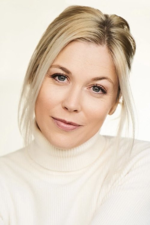 Haley Sims as Sunny Hope Catilina