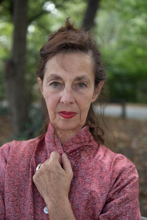 Beatrice Frey as "porcelain woman" / woman eating ice cream / woman with titian hair