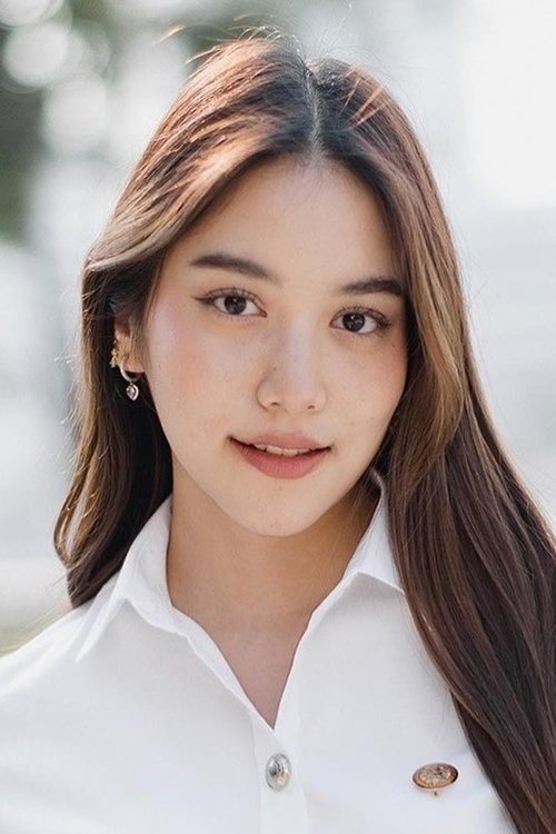 Chanoknun Seanpin as Pie