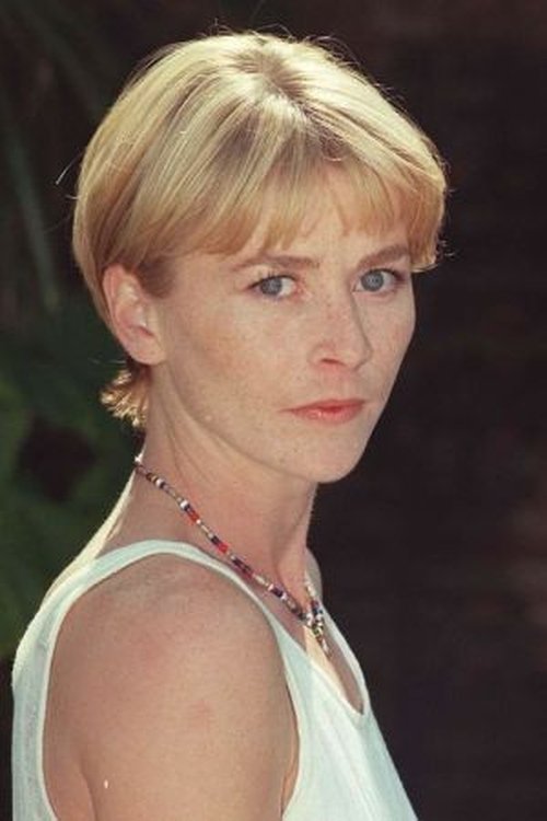 Nicola Cowper as Lisa