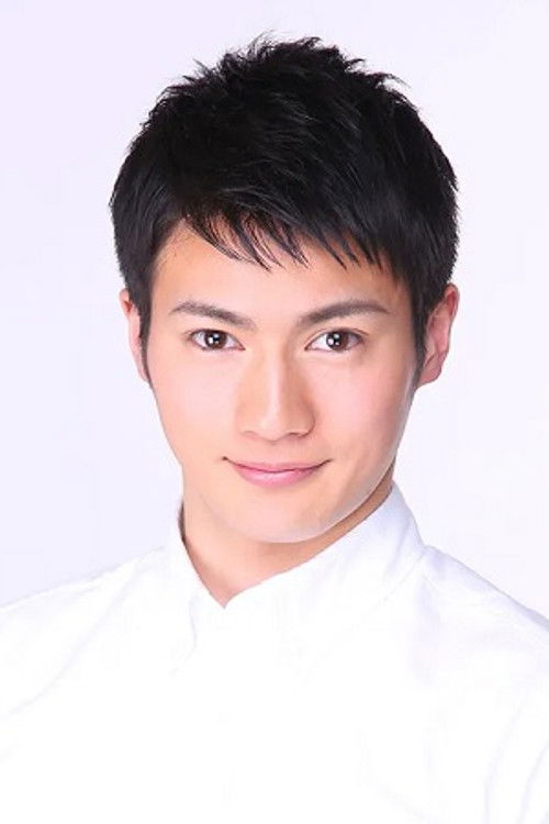 Soramu Aoki as Toichiro Izumida