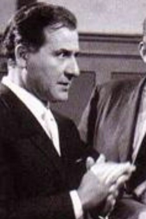 Mario Colli as Count Ignazio