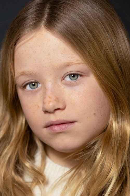 Indiana Elle as Cecilia Winchester