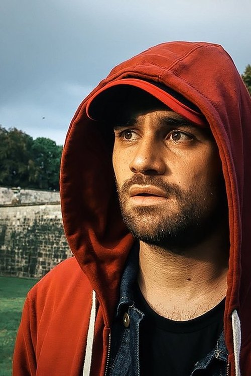 Arnaud Benjamin as Rafale