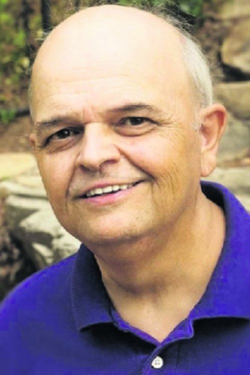 Bill Roberson as Sheriff Broughton