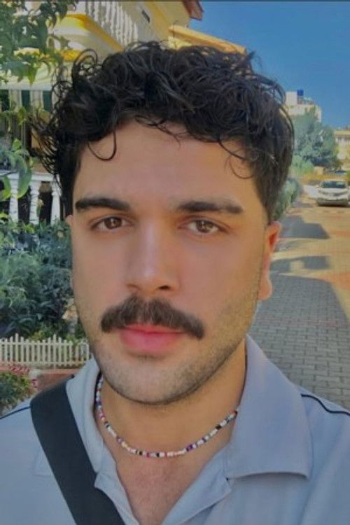 Deniz Gökkan as Uğur Yıldırım