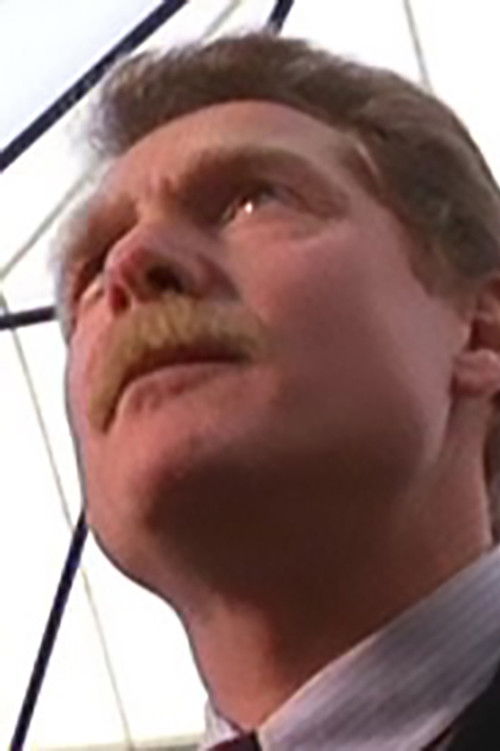 Mario Mattioli as cronista